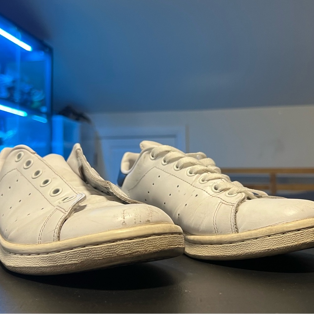 Mens size 8.5 adidas Stan smith